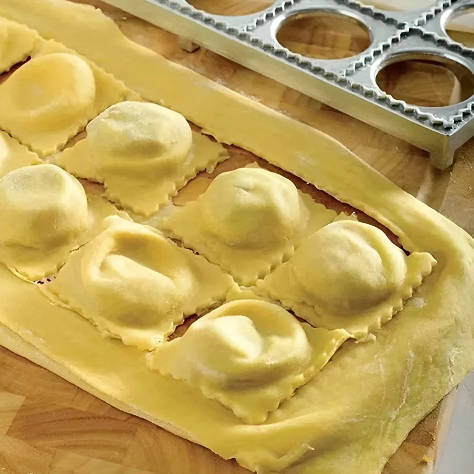 Форма для пельменей, 12-луночн – обзор и цена Gaming Kitchen Accessories